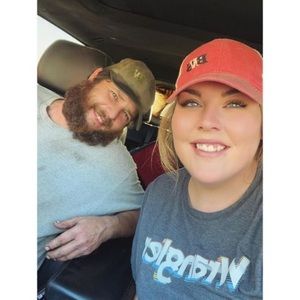 Meet your Posher, Casey